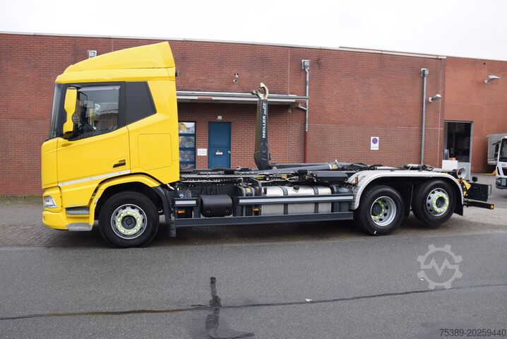 Tipper truck Daf XG 450 Meiller RS21 Abroll ACC Navi Kamera EU6E