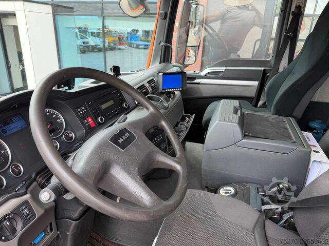 รถดัมพ์พร้อมเครน MAN TGS 26.400 6x6 Kipper / Z kraan  Euro 6