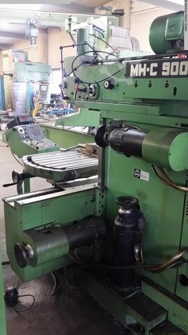 Mašina za mlevenje alata - Univerzalna MAHO MH-C 900P
