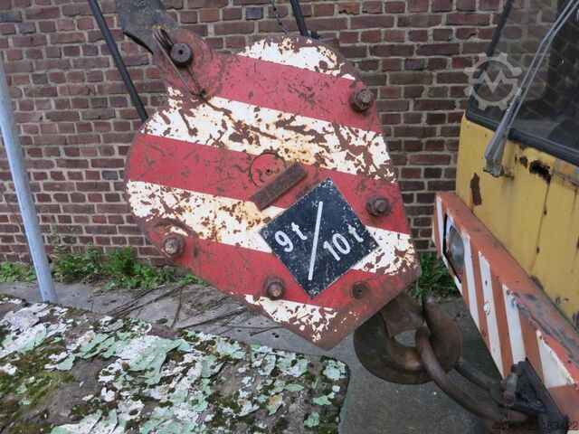 Kamionska dizalica O&K TH 30