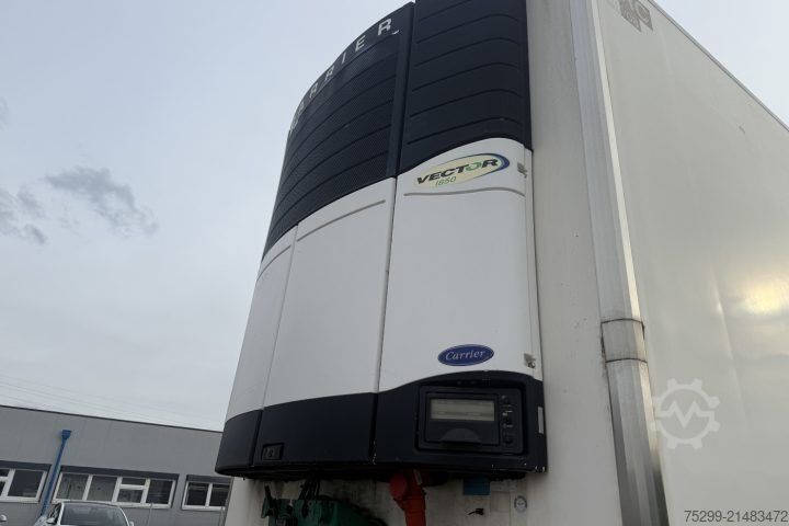 冷藏半挂车  SVKA24P10(33) Carrier 1850 / Swiss-Vehicle