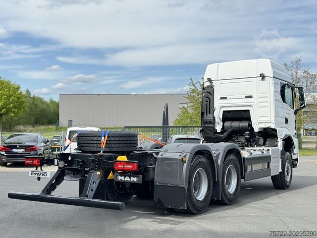 Șasiu de camion MAN TGS 33 520 6x6 BL Fahrgestell SOFORT VERFÜGBAR!!
