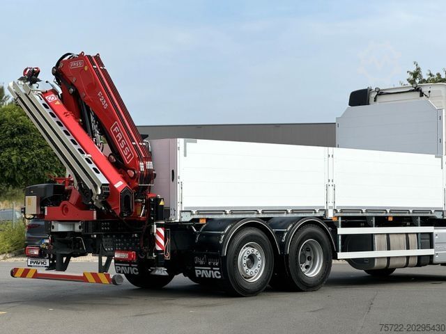 트럭 장착형 크레인 VOLVO FH 460 6x2-4 Globetrotter FASSI F235