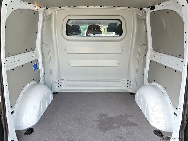 Panel van MERCEDES-BENZ Vito 114 CDI MIXTO|KOMPAKT|AHK|TÜV,BREMSEN,ÖLneu