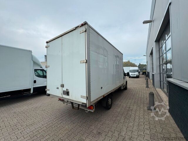 Dubă cu caroserie tip cutie PEUGEOT Boxer Koffer ** Motorschade **FESTPREIS