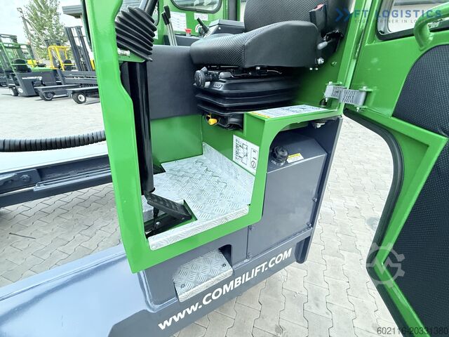 चार-तरफा फोर्कलिफ्ट Combilift C4500 DIESEL DUPLEX WIDE FORK POSITIONER