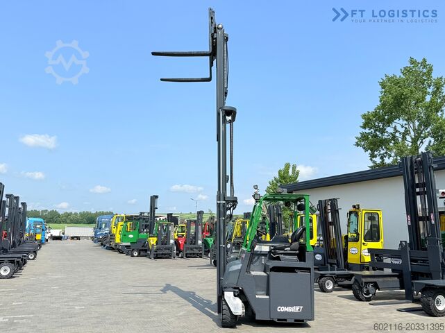 4-Wege-Gabelstapler Combilift CBE4000 / TRIPLEX 5200MM / FREE-LIFT