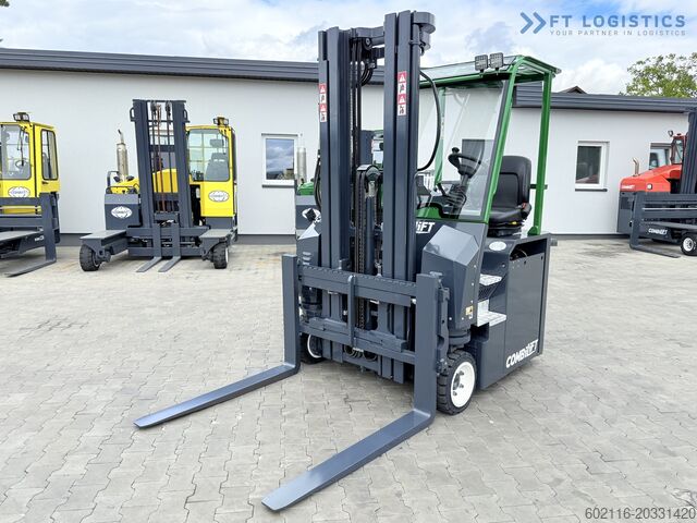 Fjögurra átta lyftari COMBILIFT CBE2500 TRIPLEX 5500 FORK POSITIONER