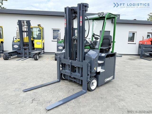 Fjögurra átta lyftari COMBILIFT CBE2500 TRIPLEX 5500 FORK POSITIONER