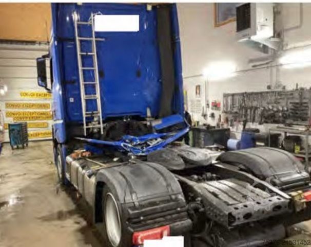Đầu kéo tiêu chuẩn MERCEDES-BENZ Actros 1851 4x2 Unfallschaden/damaged