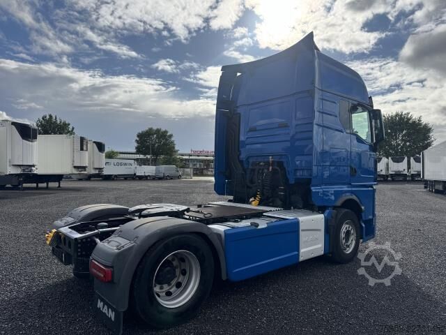 मानक ट्रैक्टर यूनिट MAN TGX 18.510 4x2 GX Kabine Standklima ADR