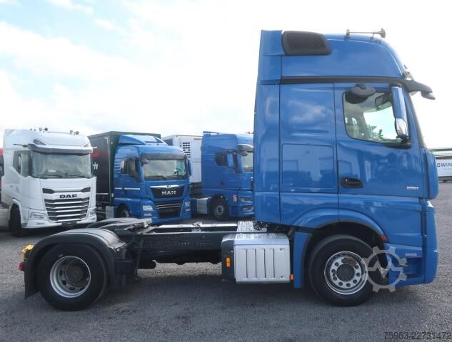 मानक ट्रैक्टर यूनिट Mercedes-Benz 1851 LS Actros Gigaspace Retarder Standklima PTO