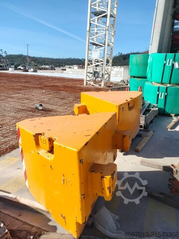 Grua montada em camião LIEBER LTM 1100