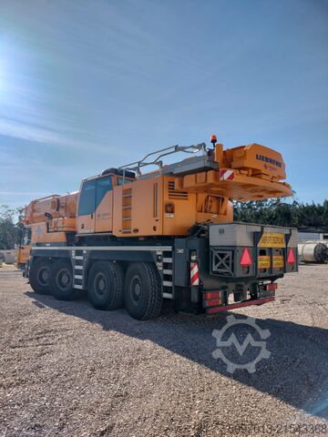 Grua montada em camião LIEBER LTM 1100