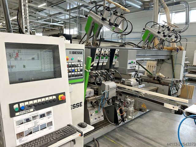 Mašina za kontinuirano bušenje BIESSE Techno FDT