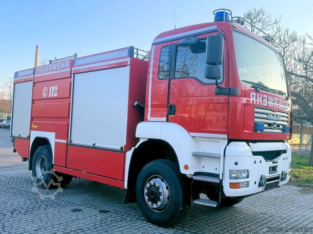 Fire truck MAN 18.410 4x4 Tanklöschfahrzeug TLF 4000