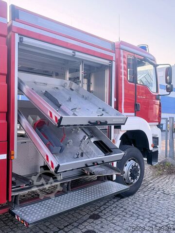 Fire truck MAN 18.410 4x4 Tanklöschfahrzeug TLF 4000