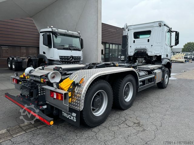 Rúllupalli vörubíll MERCEDES-BENZ Arocs 3348L6x4 EURO6 GSR Meiller RS21.60Abroller