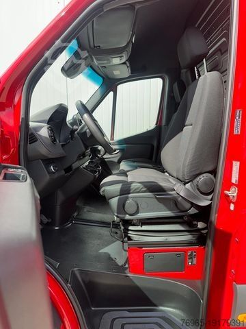 Hátíð loftrými sendibíll MERCEDES-BENZ Sprinter 514 KLIMA NAVI KAMERA EU6 REGALE 3500kg