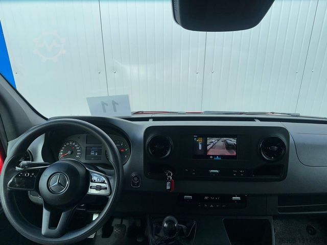 Hátíð loftrými sendibíll MERCEDES-BENZ Sprinter 514 KLIMA NAVI KAMERA EU6 REGALE 3500kg