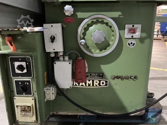 Форматная круглопильная машина Kamro 1977 Kamro 