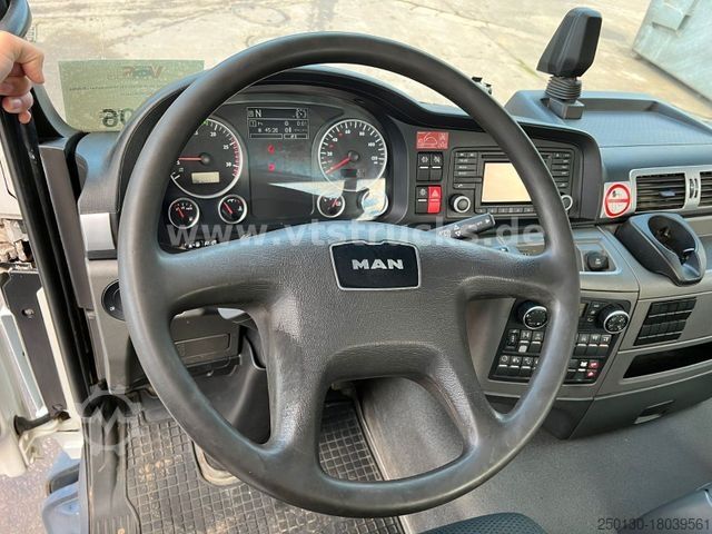 Camión portacontenedores de gancho MAN TGS 26.400 Euro6 6x2 Meiller Abrollkipper