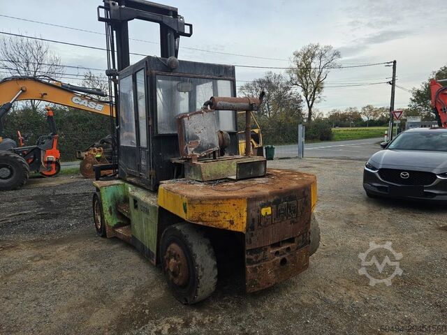 Forklift truck CLARK DPL 60