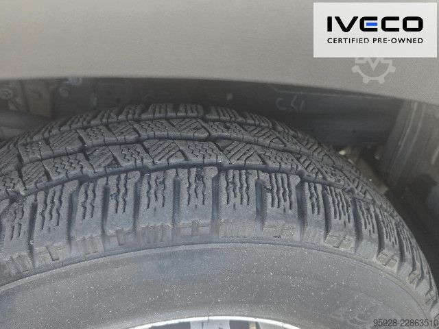 饮料运输车 IVECO Daily 70C14GA8/P CNG EXPORT!