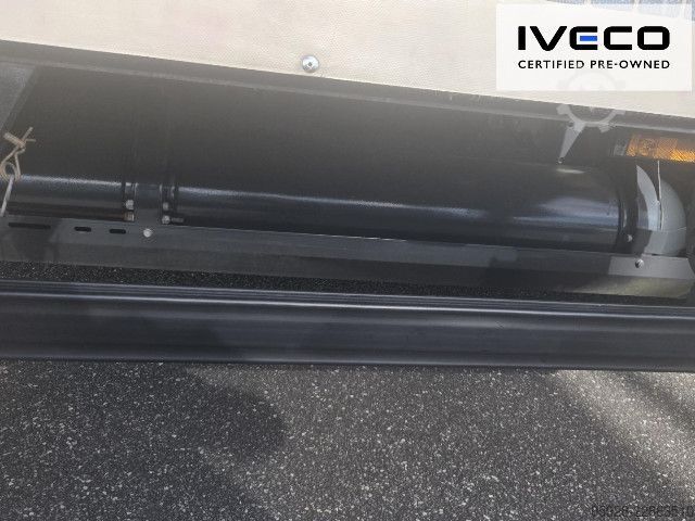饮料运输车 IVECO Daily 70C14GA8/P CNG EXPORT!