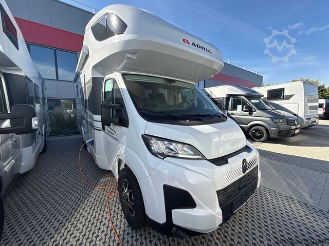 Kamper z alkową ADRIA ADRIA 660 SL CORAL XL ALL-IN
