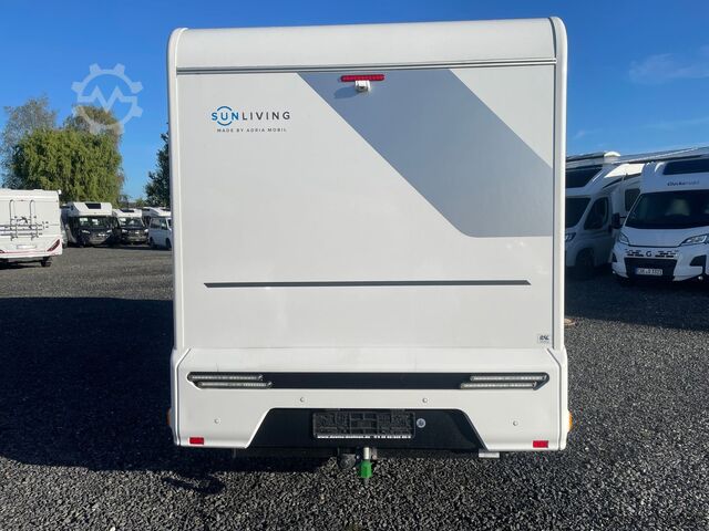 Półzintegrowany kamper Sun Living SUN LIVING C 65 SL DÜLMENER EDITION