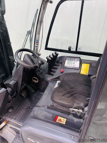 Elektrisk firehjulsgaffeltruck Still RX 60-50 Triplex