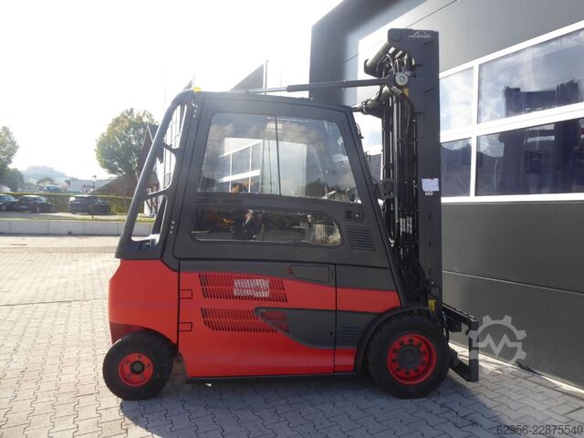 Elektro 4 Rad-Stapler Linde E50HL-01/600