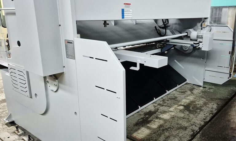 Hydraulic plate shears Ermaksan CNC HGD 3100x10