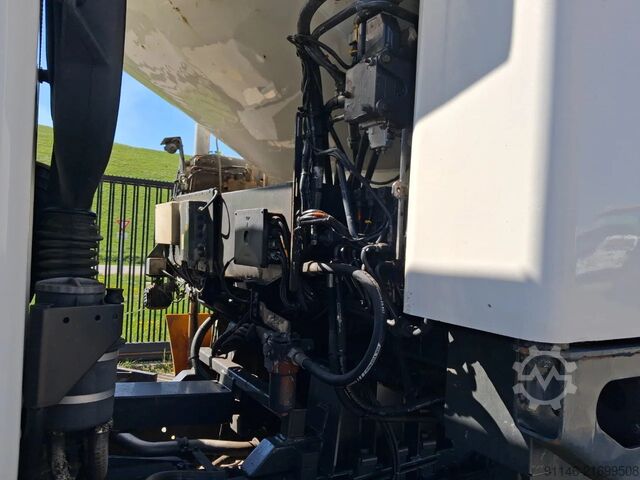 Pojazd do zbiórki odpadów DAF CF 75.250 Haller * Allison *