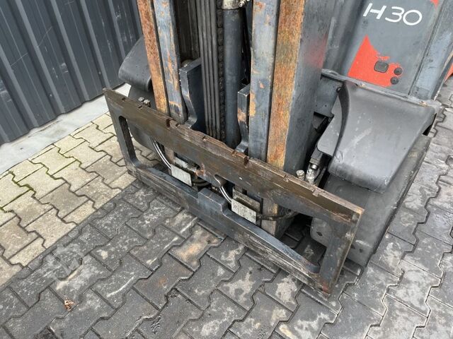 LPGフォークリフト Linde H 30T-01