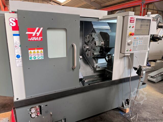 CNC Lathe with Y axis 