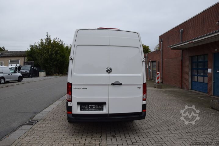 Furgoneta de caja alta VW Crafter  35 Maxi Kasten Lang 2,0 TDI Klima