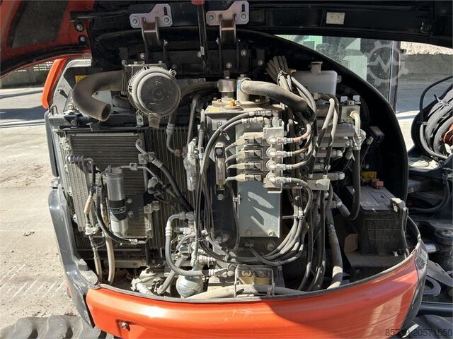 Máy xúc mini Kubota U50-5 (9613)