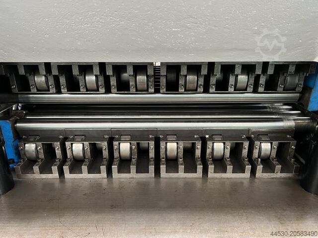 System poziomowania arkuszy Hämmerle TRM 50/750