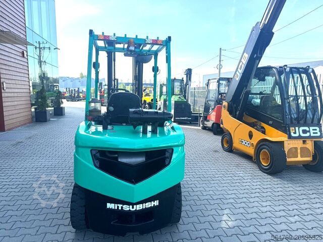 Viljuškar na 4 kotača Mitsubishi FD35NT /Diesel/Only 6012 hours/New Price