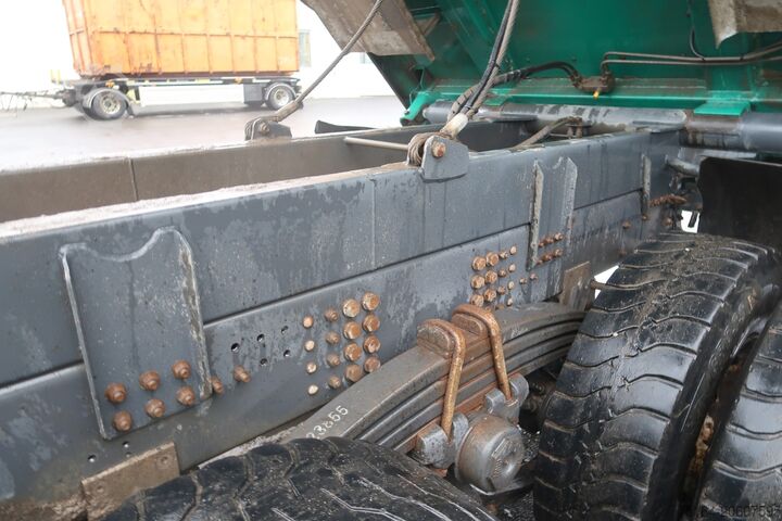 Three-way tipper truck Scania G 490 8x4 Bordmatik Thermo