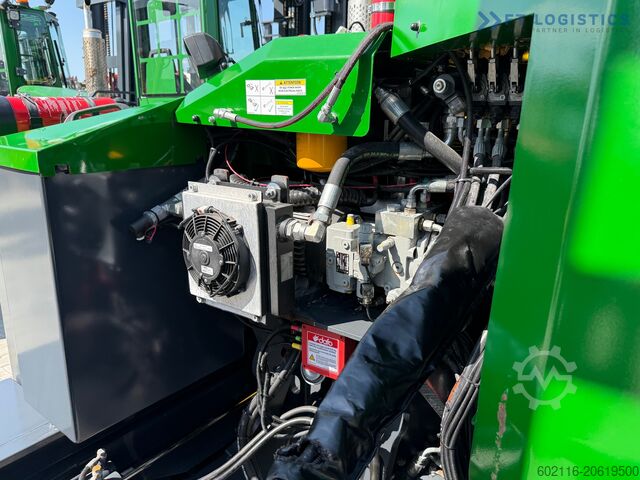 Nelosreittinen trukki Combilift C5000E / TRIPLEX 8300MM WIDE POSITIONER