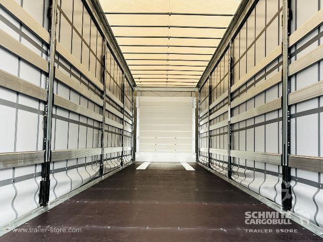 Semiremorcă deschisă cu prelată Schmitz Cargobull Curtainsider Mega Getränke