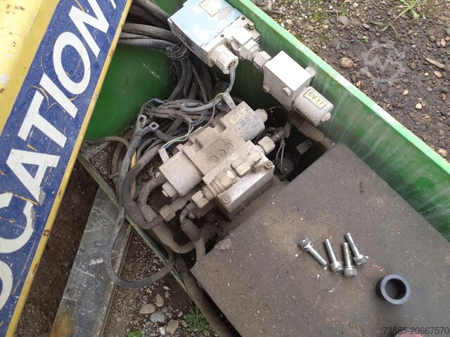 Scherenhubtisch Iteco IG 10130 (9,85m, for parts only)