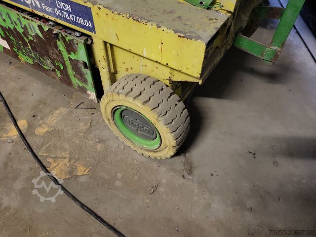 Scherenhubtisch Iteco IG 10130 (for parts only)