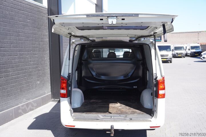 รถตู้ตู้ทึบ Mercedes-Benz Vito 114 CDI Lang Automaat Dubbele Cabine EURO ...