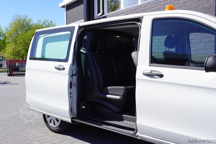รถตู้ตู้ทึบ Mercedes-Benz Vito 114 CDI Lang Automaat Dubbele Cabine EURO ...