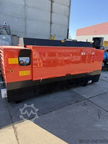 คอมเพรสเซอร์แบบสกรู Atlas Copco XAHS 237 -m