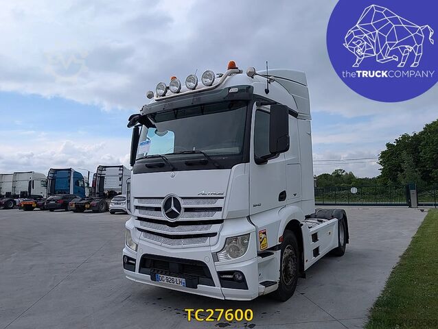SZM มาตรฐาน Mercedes-Benz Actros 1842